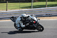 brands-hatch-photographs;brands-no-limits-trackday;cadwell-trackday-photographs;enduro-digital-images;event-digital-images;eventdigitalimages;no-limits-trackdays;peter-wileman-photography;racing-digital-images;trackday-digital-images;trackday-photos